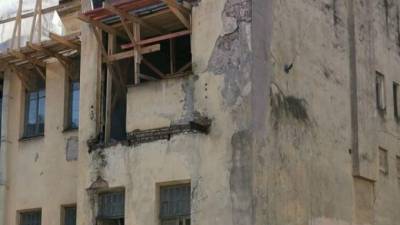 Активисты обратили внимание на перестройку доходного дома на Васильевском острове - piter.tv