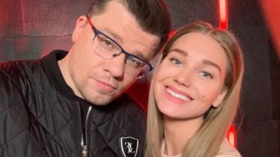 Кристина Асмус - Гарик Бульдог Харламов объявил о разводе с Кристиной Асмус - 5-tv.ru