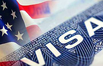 Дональд Трамп - Трамп остановил выдачу рабочих виз в США - charter97.org - Сша