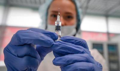 Больше трети россиян не готовы делать прививку от коронавируса - newizv.ru