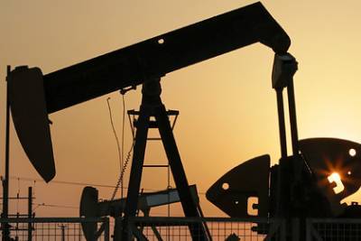 Цена на нефть пробила максимум - lenta.ru - Лондон