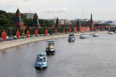 Глава ассоциации судовладельцев Москвы рассказал о ценах на пассажирскую навигацию - vm.ru - Москва