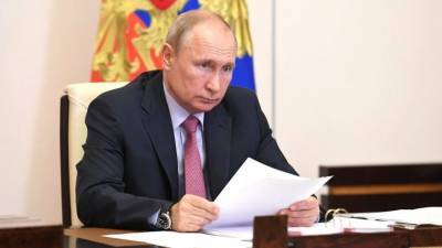 Владимир Путин - Российское общество не растерялось перед угрозой коронавируса — Путин - 5-tv.ru - Россия