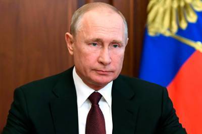 Владимир Путин - Путин подписал указ о второй выплате на детей до 16 лет - lenta.ru - Россия