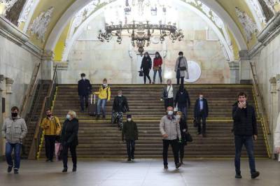 Ряд станций метро Москвы будет работать только на вход и пересадку 24 июня - vm.ru - Москва