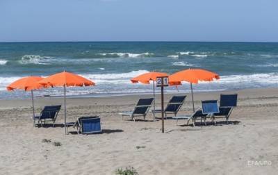 На каждом третьем пляже Одесской области нельзя купаться - korrespondent.net - Одесса - Одесская обл.