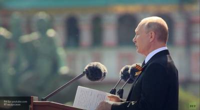 Владимир Путин - Путин объявил минуту молчания на параде Победы - politexpert.net - Россия