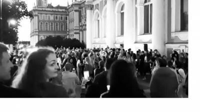 Петербуржцы не остановили ночную жизнь и перед Парадом Победы - piter.tv - Санкт-Петербург - Петербург