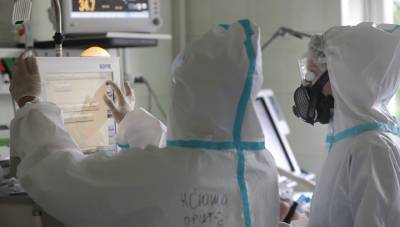 В Москве умерли 12 человек с диагнозом COVID-19 - vesti.ru - Россия - Москва