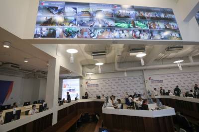 Александр Асафов - Видеонаблюдение организовали на избирательных участках в аэропортах и на вокзалах Москвы - vm.ru - Россия - Москва