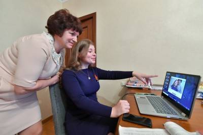 Анзор Музаев - Опыт онлайн-обучения в школах применят при вспышках простудных заболеваний - vm.ru - Россия