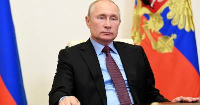 Владимир Путин - Путин обсудит вопрос о поиске пропавших людей по геолокации смартфонов - ren.tv - Россия