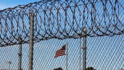 Кейт Браун - В США освободят около 60 заключённых из-за коронавируса - russian.rt.com - Usa - штат Орегон
