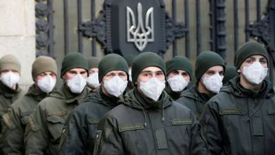 Украина обновила антирекорд по приросту новых случаев заражения COVID-19 - gazeta.ru - Украина - Ухань