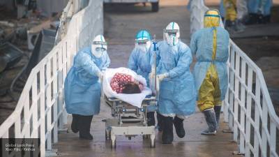 Чарльз Рэндольф - Голливуд снимет медицинскую драму о первых неделях вспышки коронавируса в Китае - inforeactor.ru - Китай