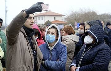 40% инфицированных COVID-19 жителей городка в Италии переболели бессимптомно - charter97.org - Италия