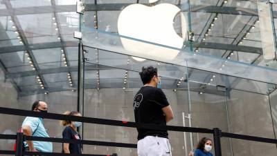 Apple снова закроет больше 30 магазинов из-за коронавируса - gazeta.ru - Сша - штат Калифорния - штат Невада - штат Джорджия - штат Луизиана - штат Алабама - штат Айдахо