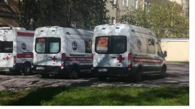 За последние сутки в Петербурге на коронавирус обследовали 19,5 тысяч человек - piter.tv - Россия - Санкт-Петербург