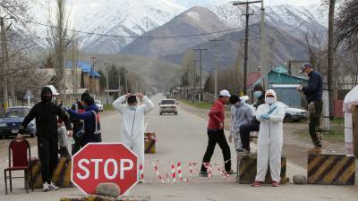 В Киргизии за сутки выявили 552 новых случая коронавируса - russian.rt.com - Киргизия - Бишкек