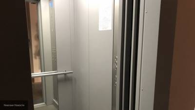 Лифт, китаянка и 60 секунд: женщина заразила коронавирусом 71 человека - inforeactor.ru - Россия