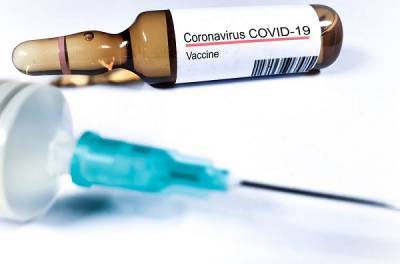 Дональд Трамп - Производство вакцины от коронавируса в США хотят начать до конца лета - eadaily.com - Сша
