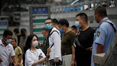 В Китае за сутки выявили ещё восемь носителей коронавируса - russian.rt.com - Китай - Ухань - Шанхай