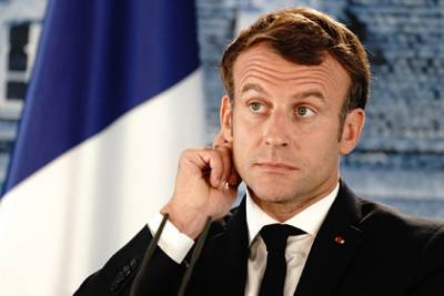 Эммануэль Макрон - Президент Франции увидел признаки возвращения коронавируса - lenta.ru - Франция
