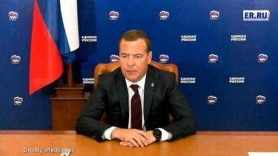 Дмитрий Медведев - Медведев допускает возникновение второй и третьей волн коронавируса - piter.tv - Россия