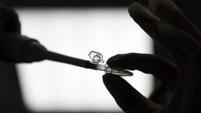 Минобороны заявило о хорошей переносимости вакцины от коронавируса - russian.rt.com - Россия