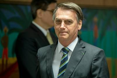 Жаир Болсонару - Президент Бразилии снова сдал положительный тест на коронавирус - lenta.ru - Бразилия