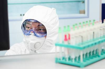 Агаси Тавадян - Эксперт сообщил о стадии угасания эпидемии коронавируса в России - pnp.ru - Россия