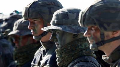 Почти 100 польских военных вернулись из Афганистана с COVID-19 - russian.rt.com - Польша - Афганистан