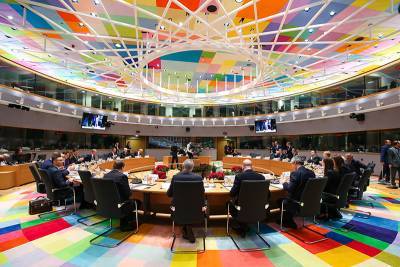 Бюджет и пандемия: что обсуждают на саммите ЕС в Брюсселе - tvc.ru - Евросоюз - Брюссель