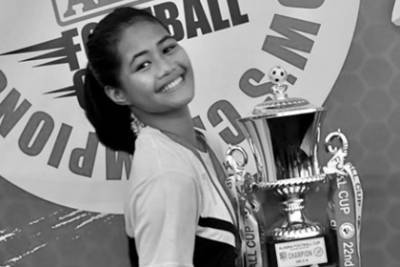 17-летняя футболистка заболела коронавирусом и умерла - lenta.ru - Филиппины