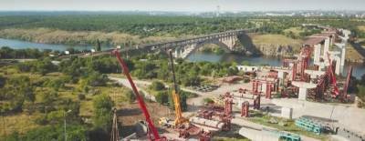 В Запорожье продолжаются строительные работы на мостах через Днепр (ВИДЕО) - inform.zp.ua - Запорожье