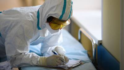 В России под меднаблюдем из-за коронавируса остаются 264 тысячи человек - gazeta.ru - Россия - Китай