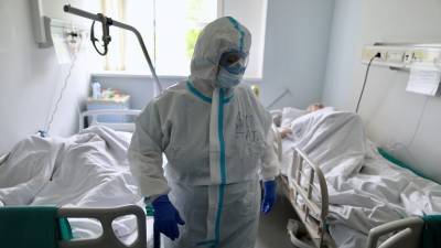 В Москве за сутки скончались 10 человек с коронавирусом - russian.rt.com - Москва