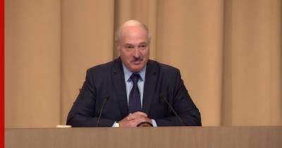Александр Лукашенко - Лукашенко признался, что «на ногах» перенес коронавирус - profile.ru - Белоруссия