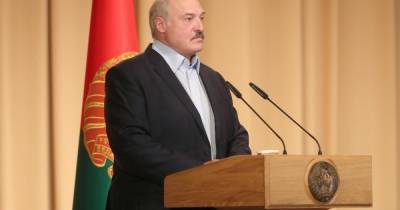 Александр Лукашенко - Александр Лукашевич - Лукашенко переболел коронавирусом "на ногах" - ren.tv - Белоруссия