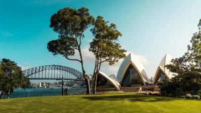 Власти Австралии объявили Сидней новым очагом коронавируса - piter.tv - Австралия - Сидней - Квинсленд