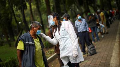 Хосе Луис Аломию - В Мексике число выявленных случаев коронавируса превысило 416 тысяч - russian.rt.com - Мексика - Колумбия
