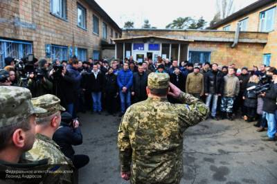 Украинские абитуриенты могут попасть в армию вместо вузов из-за COVID-19 - nation-news.ru - Украина