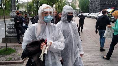 Виктор Ляшко - На Украине прогнозируют еще 4 тысячи смертей от коронавируса - riafan.ru - Украина - Киев