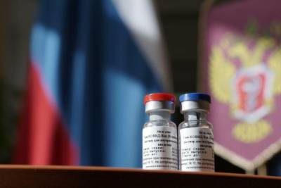 Объявлено название первой в России вакцины от коронавируса - vm.ru - Россия