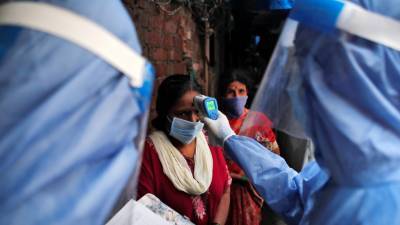 Амит Шах - Число случаев заболевания коронавирусом в Индии превысило 2,4 млн - russian.rt.com - Индия