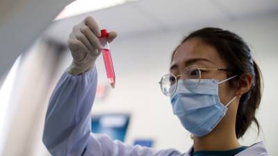 В Китае за сутки выявили 31 нового носителя коронавируса - russian.rt.com - Китай - Шанхай