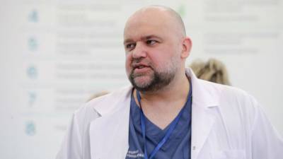 Денис Проценко - Врач Проценко рассказал, как определить коронавирус по звуку кашля - riafan.ru - Москва