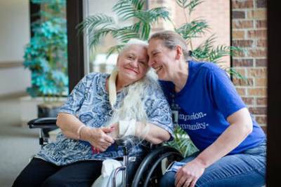 Разлученные на 53 года сестры воссоединились благодаря коронавирусу - lenta.ru - Usa - штат Небраска