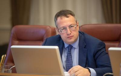 Антон Геращенко - МВД пригрозило мэрам из-за отказа усилить карантин - korrespondent.net