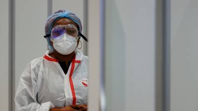 Во Франции за сутки выявили более 4 тысяч новых случаев коронавируса - russian.rt.com - Франция - Париж